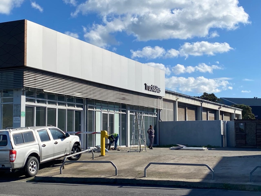 To Let commercial Property for Rent in Paarden Eiland Western Cape